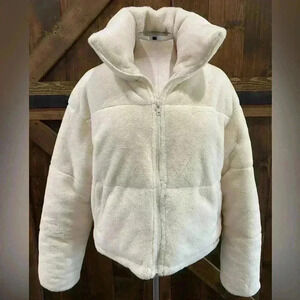 APPARIS BILLIE Ivory Faux Fur Cropped Jacket Size S